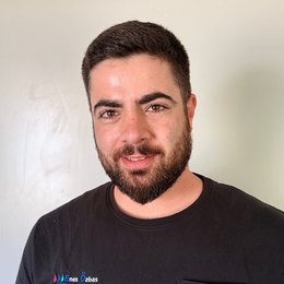 Enes Özbas, Servicetechniker, Wien